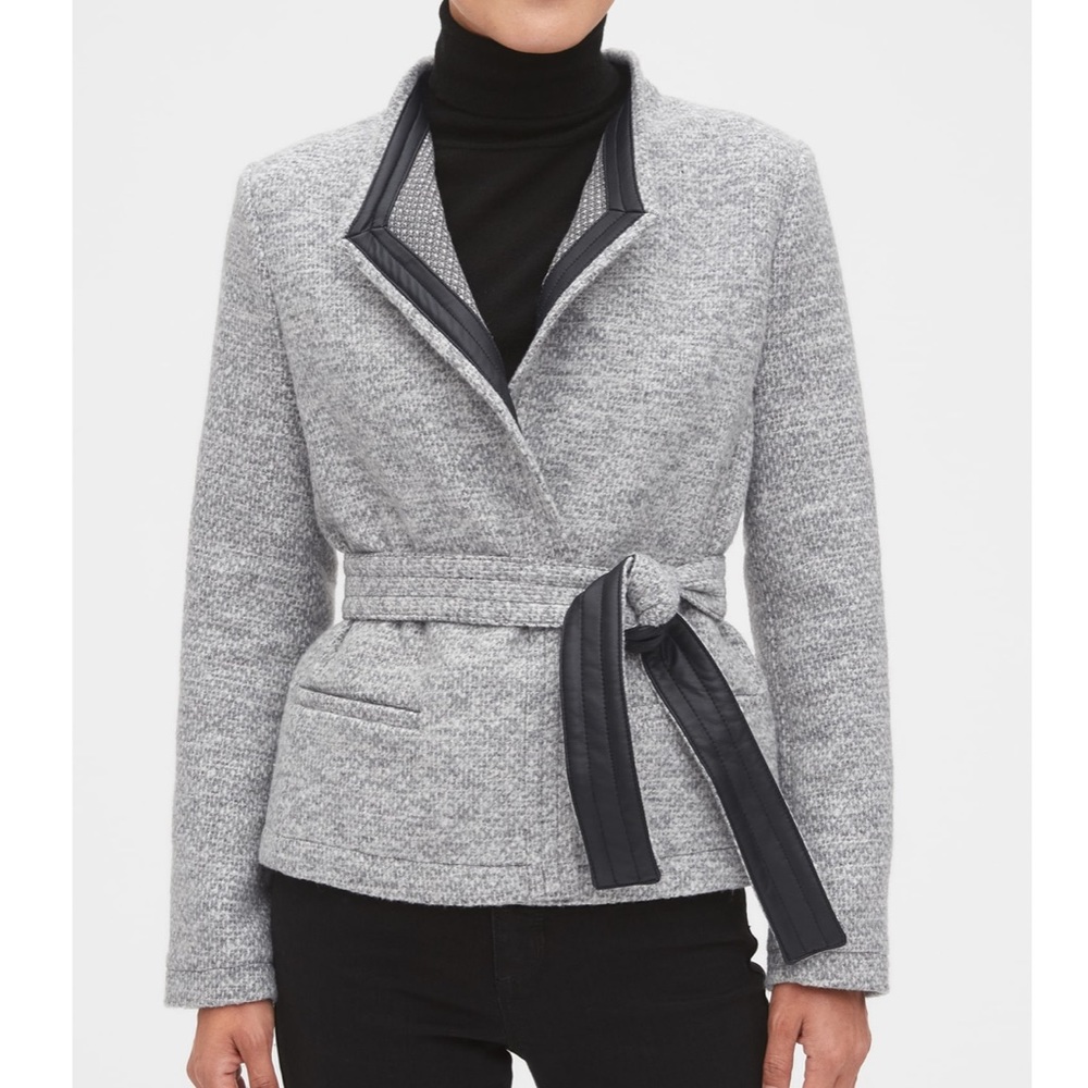 BANANA REPUBLIC TEXTURED TIE JACKET